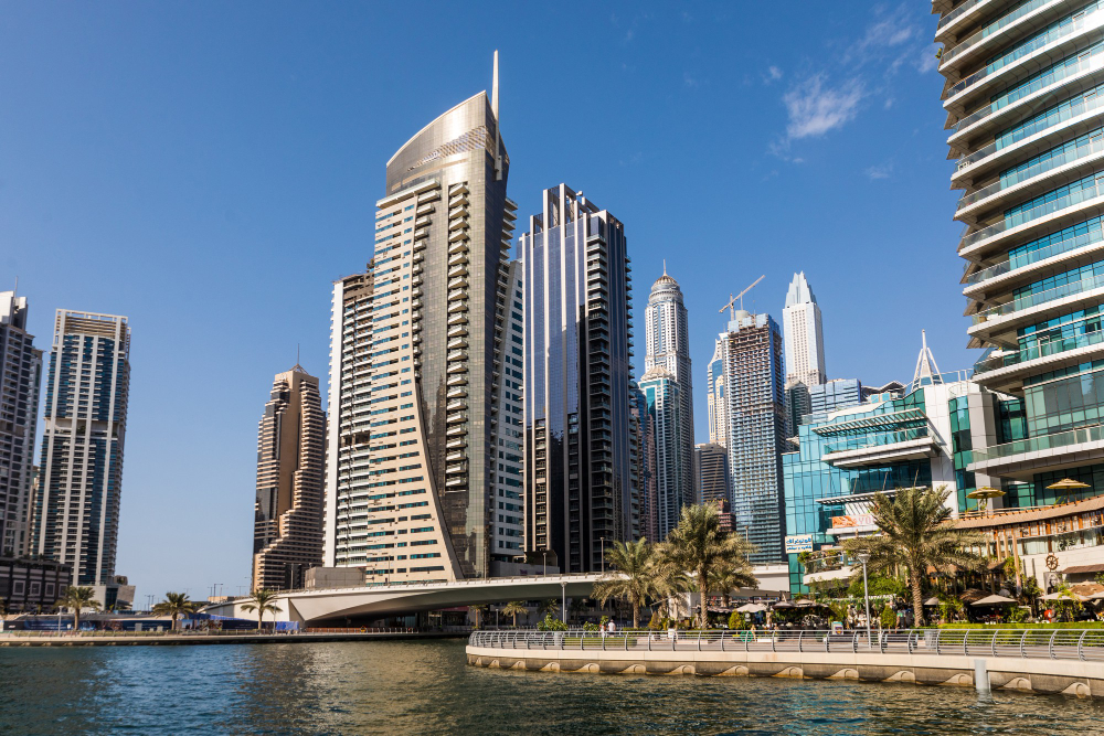 Understand the full cost of relocating to Dubai in 2025—housing, visas, healthcare, schooling, and more—so you can plan a smooth transition.